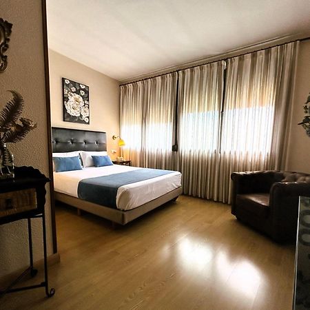 Hostal Rural Moratin بسترانا المظهر الخارجي الصورة