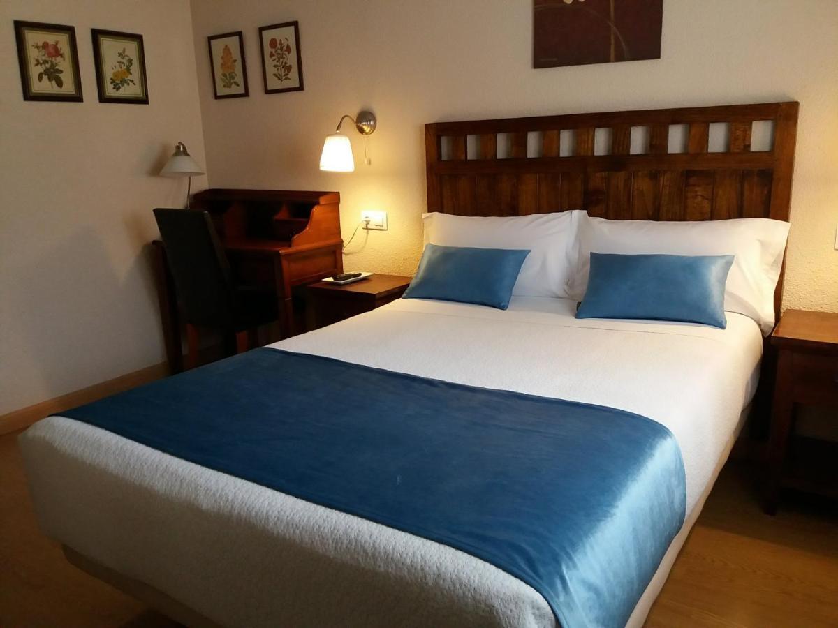 Hostal Rural Moratin بسترانا المظهر الخارجي الصورة
