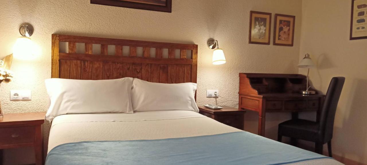 Hostal Rural Moratin بسترانا المظهر الخارجي الصورة