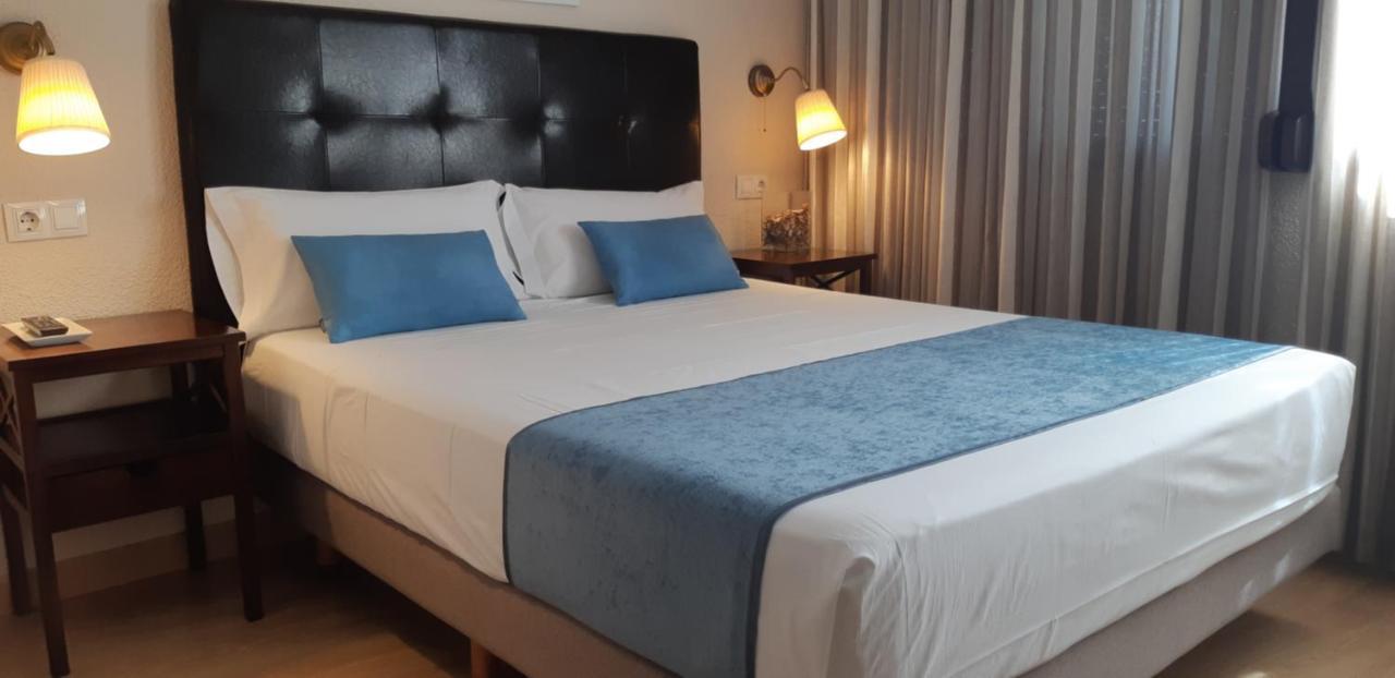Hostal Rural Moratin بسترانا المظهر الخارجي الصورة