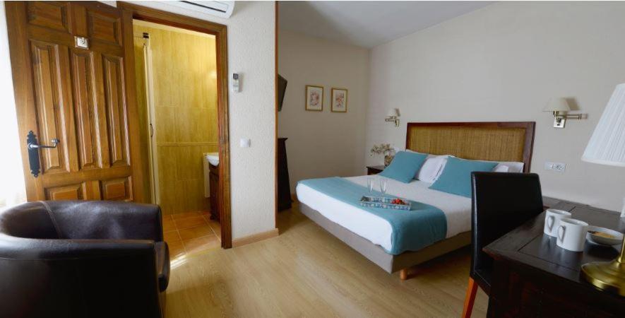 Hostal Rural Moratin بسترانا المظهر الخارجي الصورة