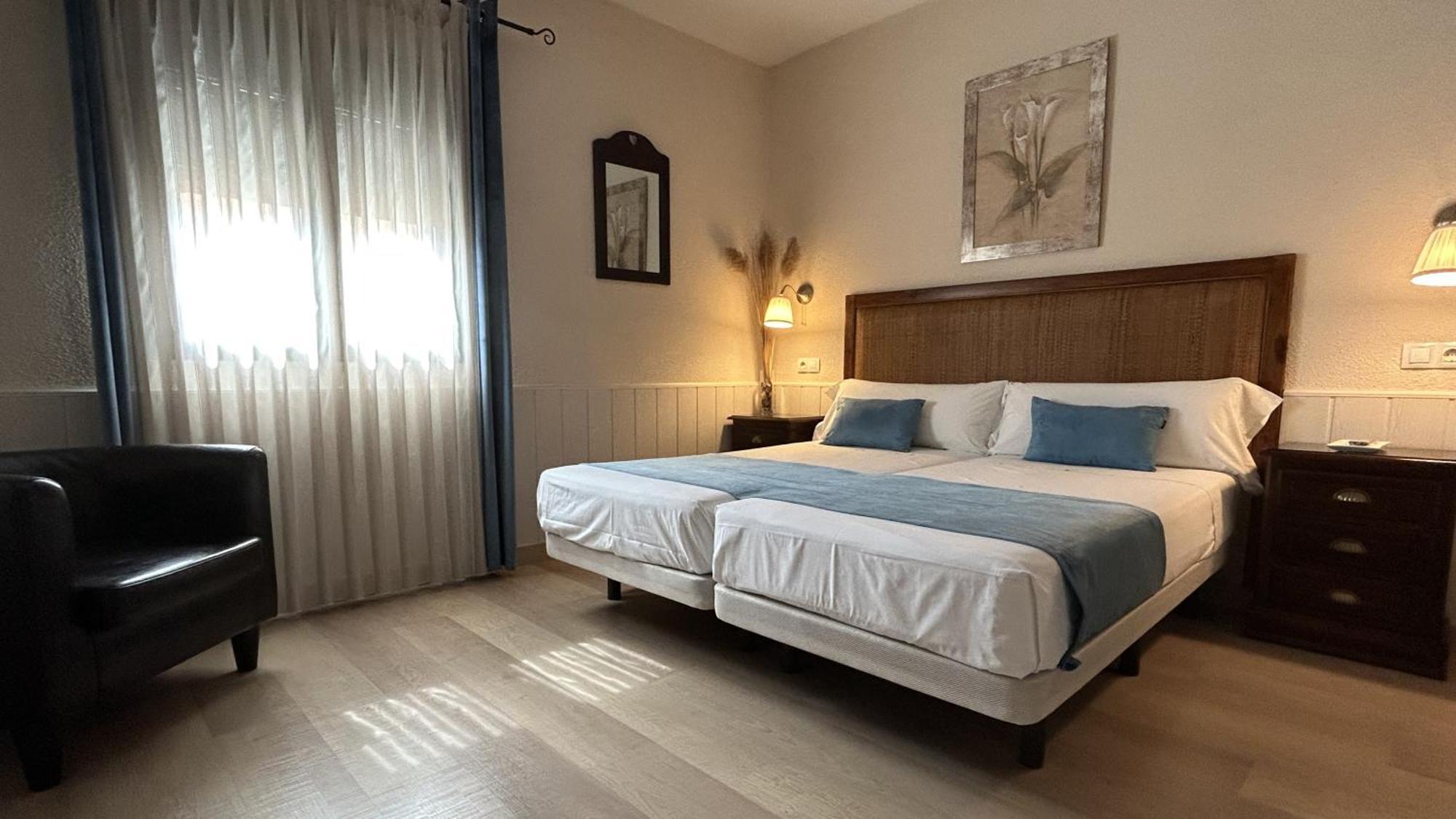 Hostal Rural Moratin بسترانا المظهر الخارجي الصورة